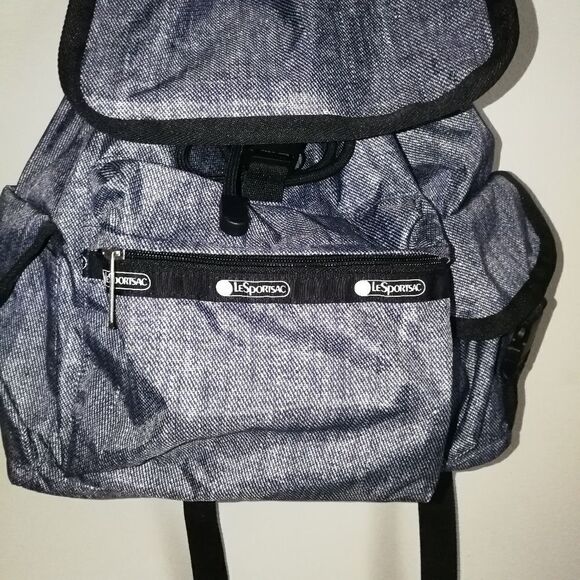 Le SPORT SAC Denim Days Blue Medium Wayfarer Backpack NWT - Picture 3 of 13